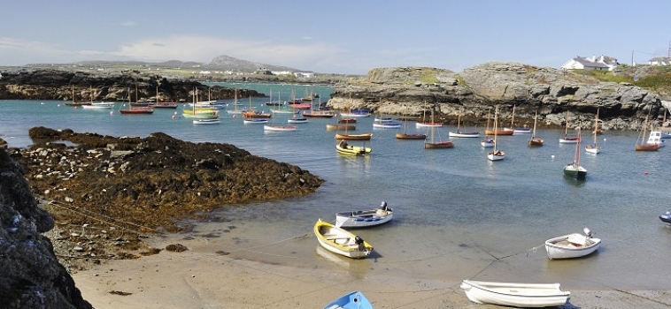 Porth Diana Beach